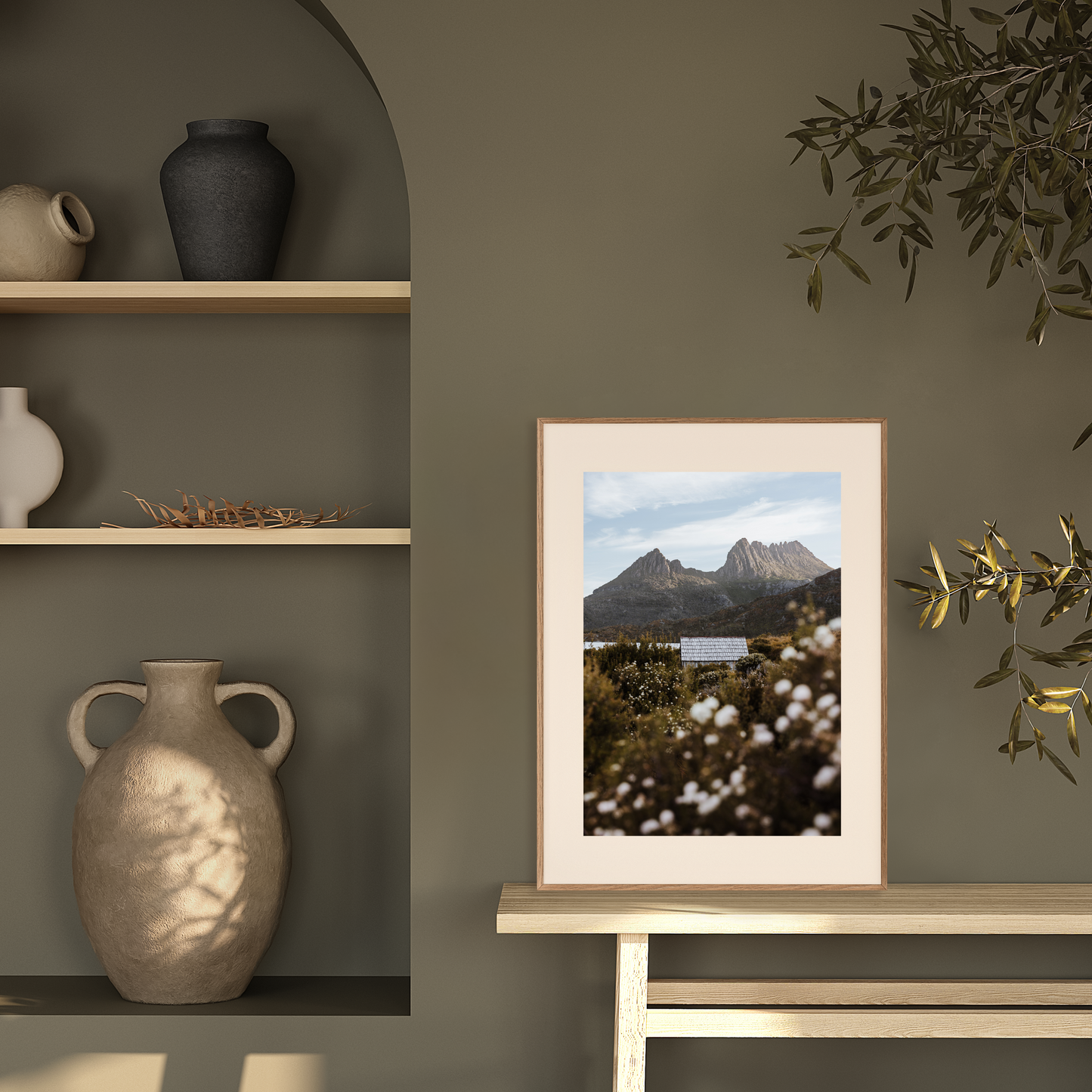 Cradle Mountain in Bloom
