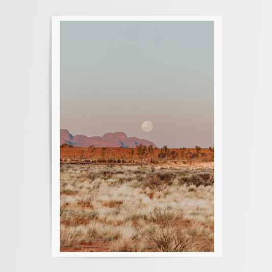 Kata-Tjuta Moonset